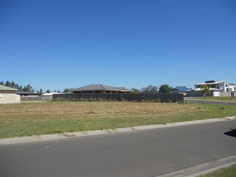 1 Beach Walk Court, Toogoom QLD 4655