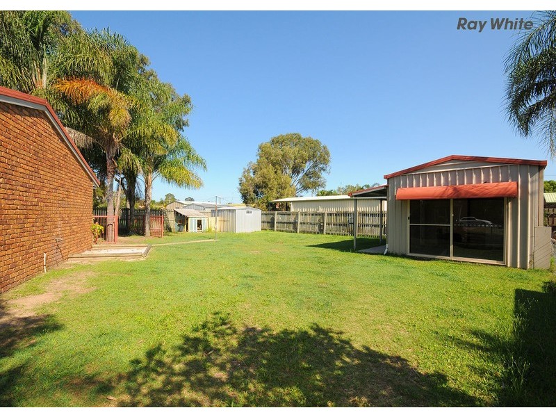 703 Boat Harbour Drive, Urangan QLD 4655