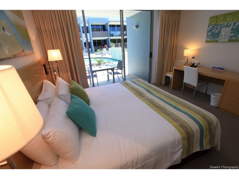 627 Charlton Esplanade, Urangan QLD 4655