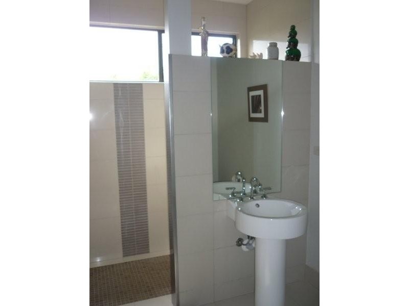 1 Dundowran Beach Esplanade, Dundowran Beach QLD 4655