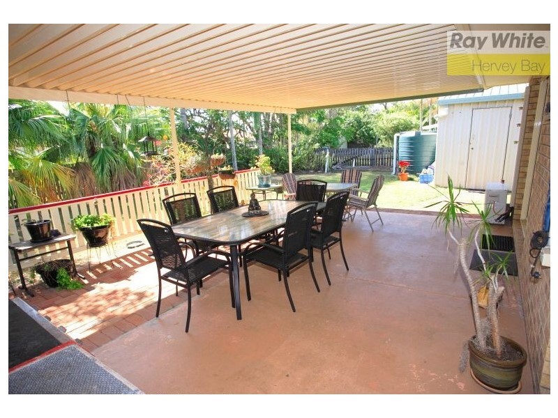 33 Aimee Drive, Urangan QLD 4655