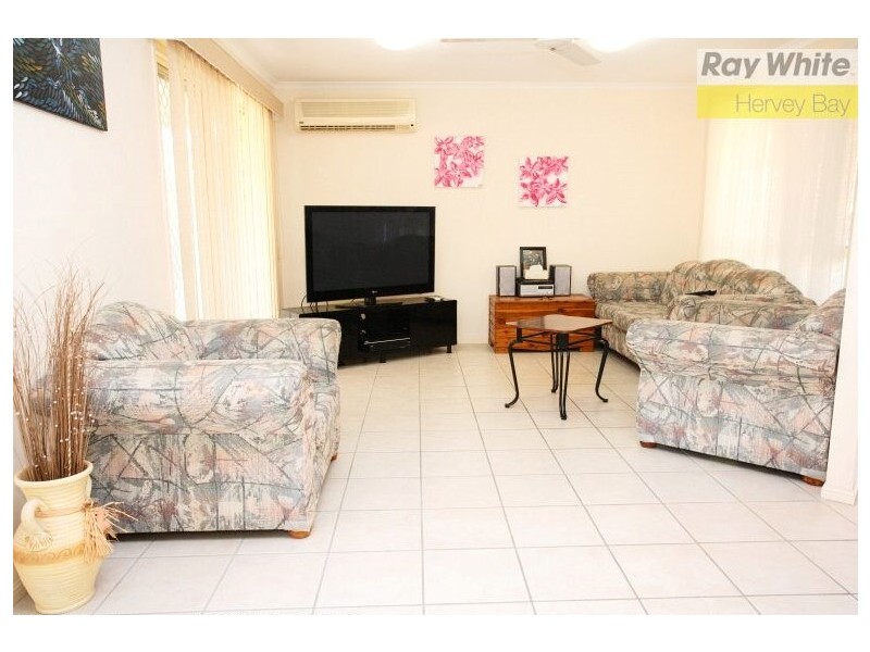 33 Aimee Drive, Urangan QLD 4655