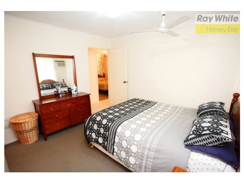 33 Aimee Drive, Urangan QLD 4655