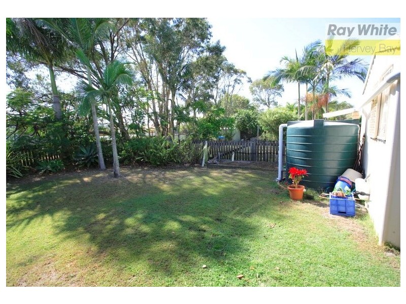 33 Aimee Drive, Urangan QLD 4655