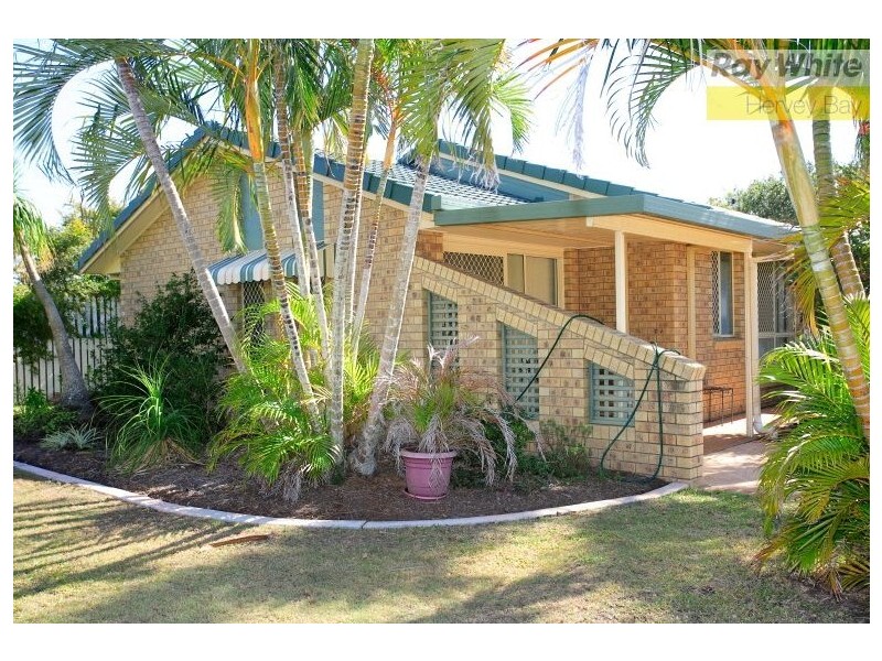 33 Aimee Drive, Urangan QLD 4655