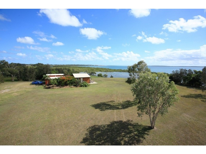 2 Beck Road, Urangan QLD 4655