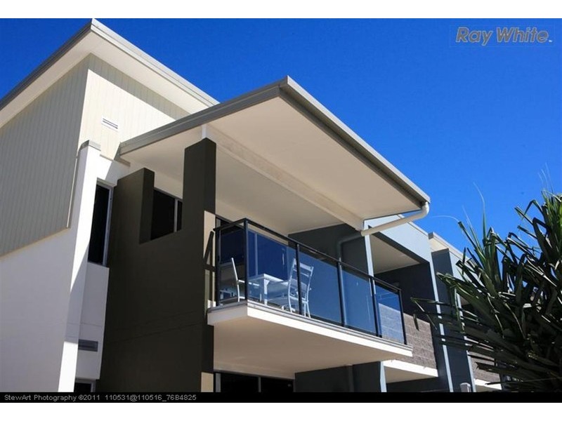 326/627 Esplanade, Urangan QLD 4655