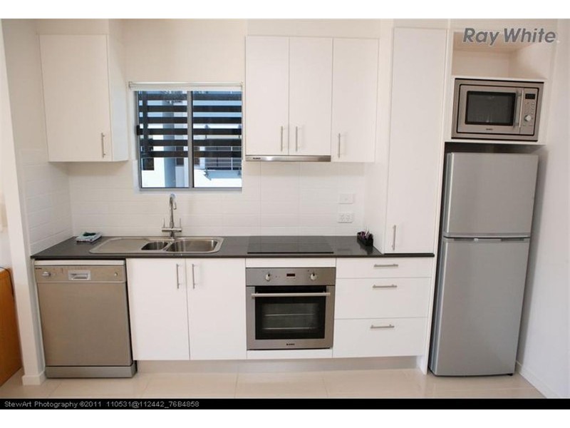 326/627 Esplanade, Urangan QLD 4655