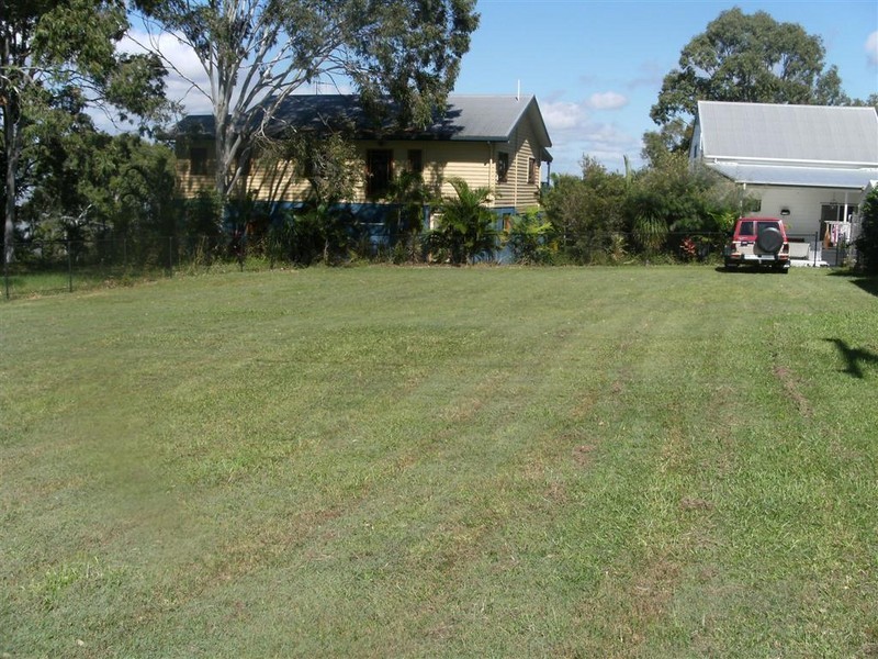 82 Ariadne Street, River Heads QLD 4655