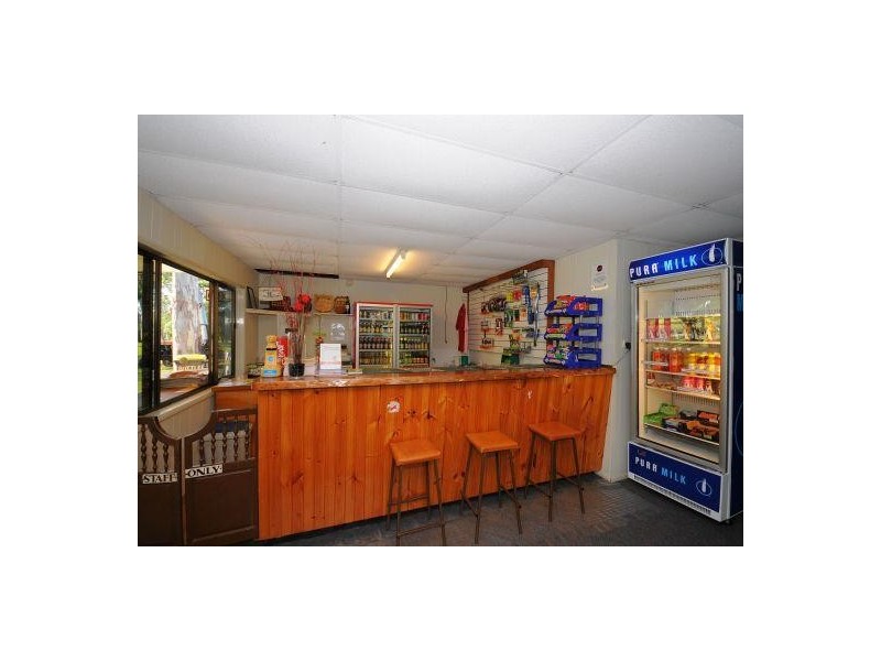 1423 Booral Road, Urangan QLD 4655