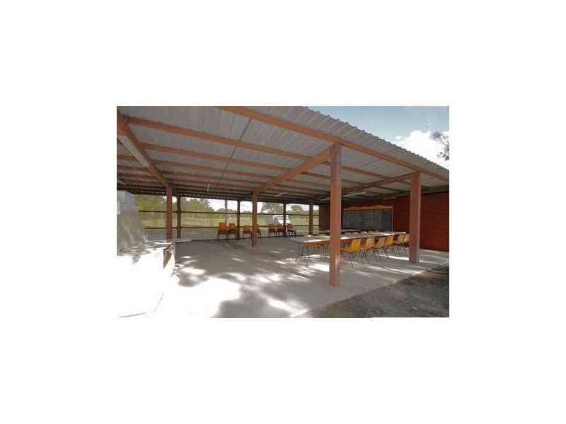1423 Booral Road, Urangan QLD 4655