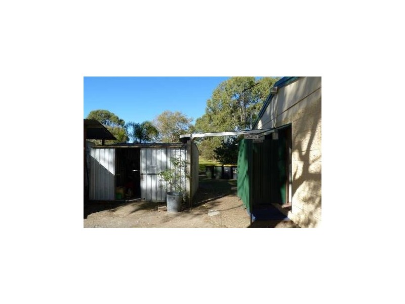 1423 Booral Road, Urangan QLD 4655