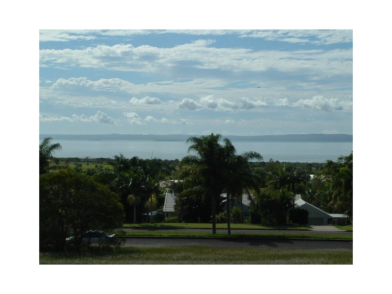 38 Cove Boulevard, River Heads QLD 4655
