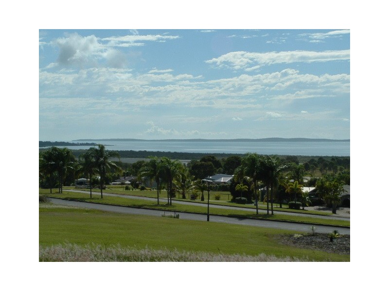 38 Cove Boulevard, River Heads QLD 4655