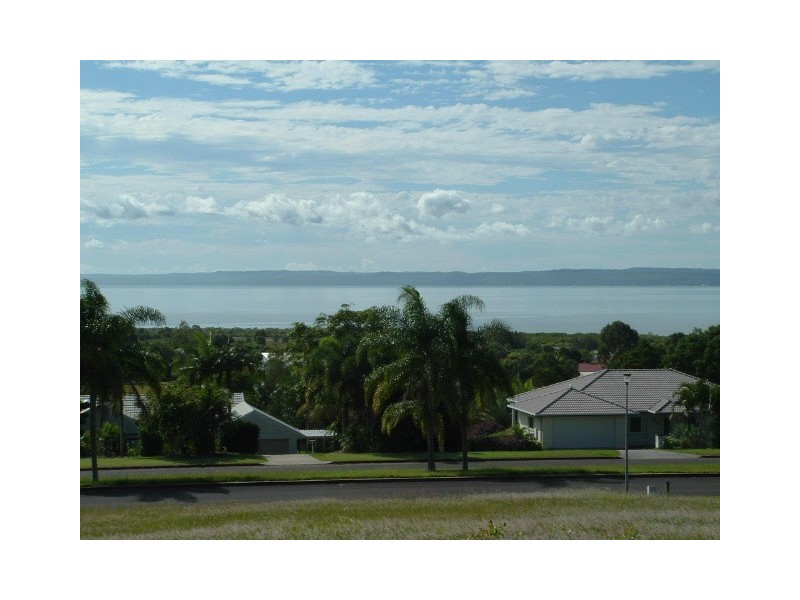 38 Cove Boulevard, River Heads QLD 4655