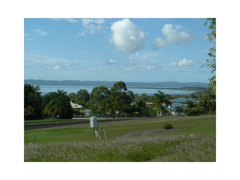 38 Cove Boulevard, River Heads QLD 4655