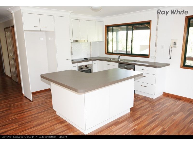 343 Condor Drive, Sunshine Acres QLD 4655