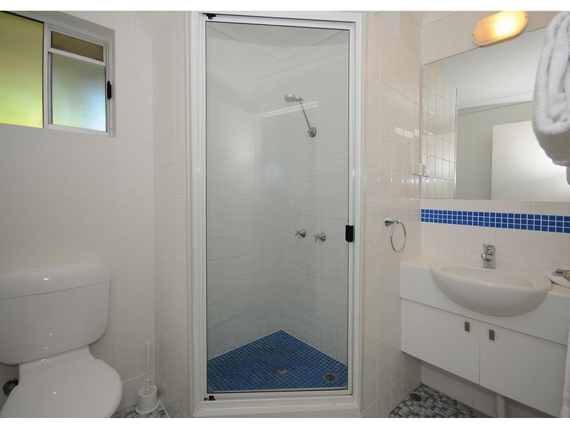 16/13 Ann Street, Torquay QLD 4655