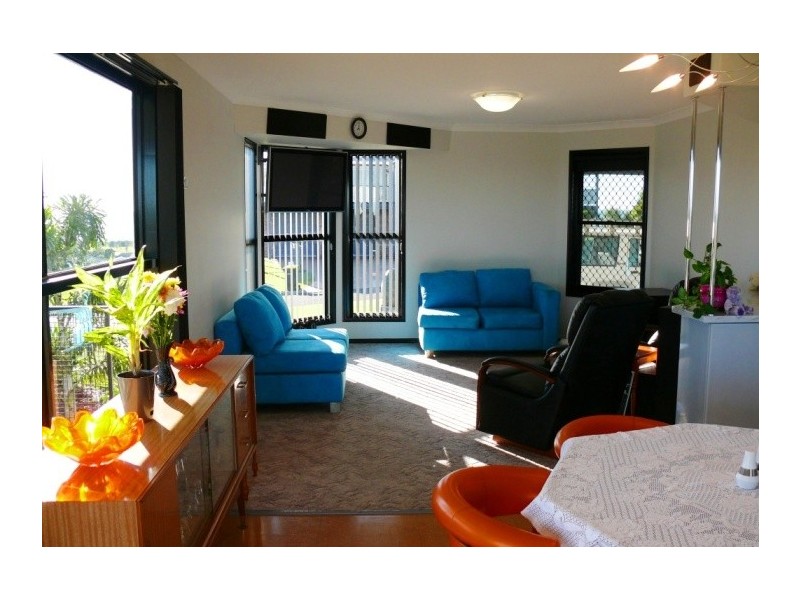 1 Tradewind Close, River Heads QLD 4655