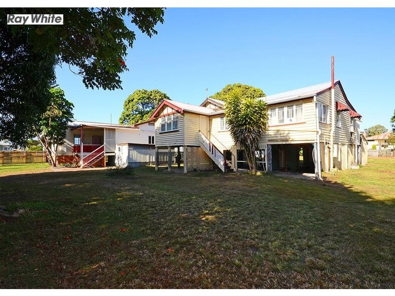 21 and 23 Hibiscus Street, Urangan QLD 4655