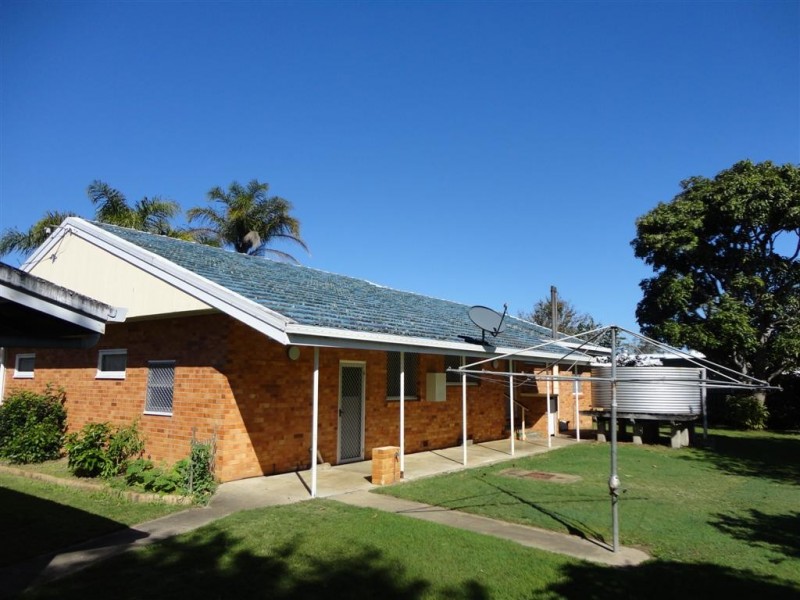 48-50 Ocean Street, Torquay QLD 4655