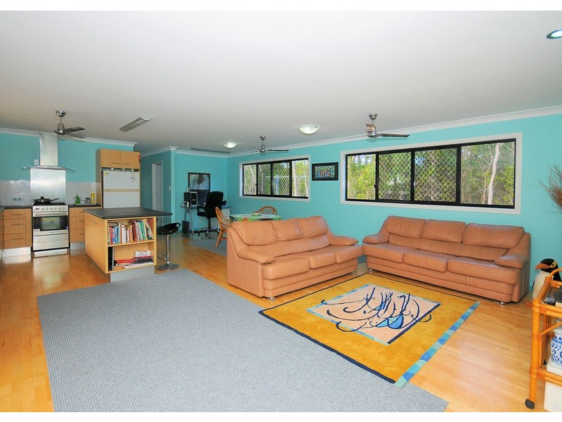 49 Maddever Road, Booral QLD 4655