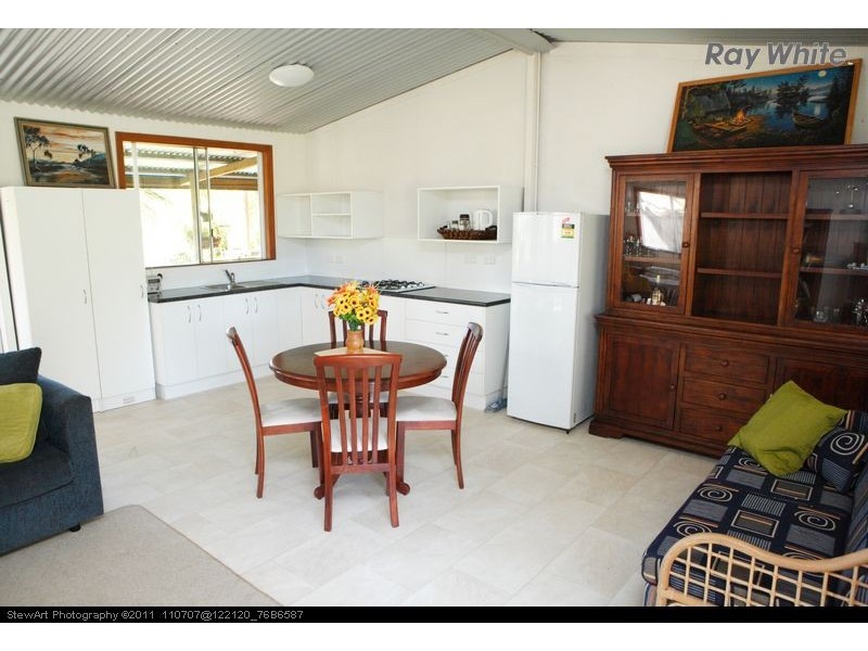 300 Pacific Haven Circuit, Pacific Haven QLD 4659