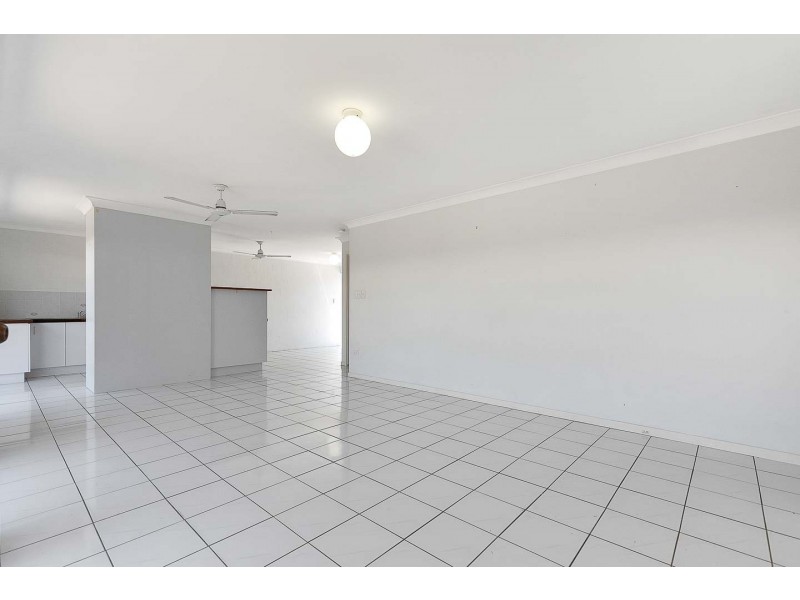 3 Simpson Street, Burrum Heads QLD 4659