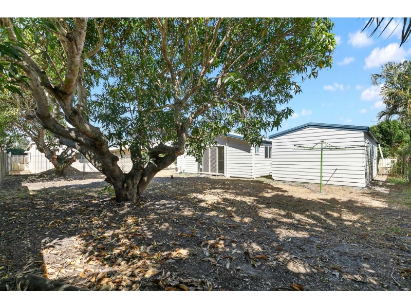 3 Simpson Street, Burrum Heads QLD 4659