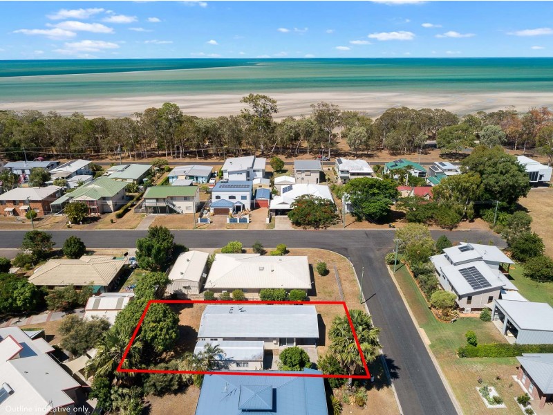 3 Simpson Street, Burrum Heads QLD 4659