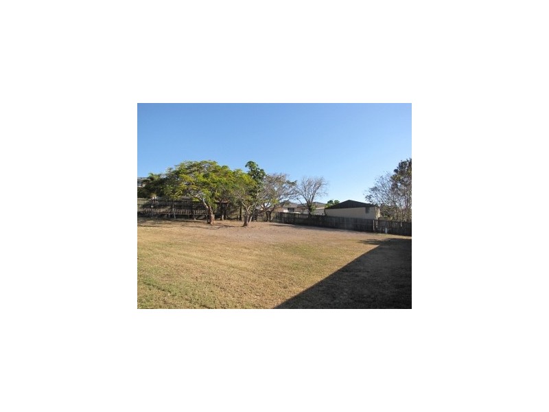 16 Jacobsen Outlook, Urraween QLD 4655