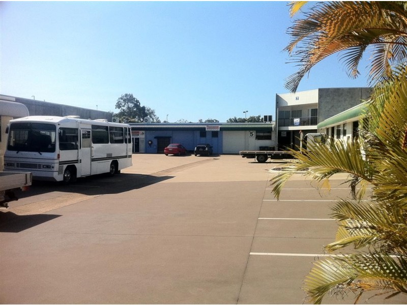 64 Boat Harbour Drive, Pialba QLD 4655