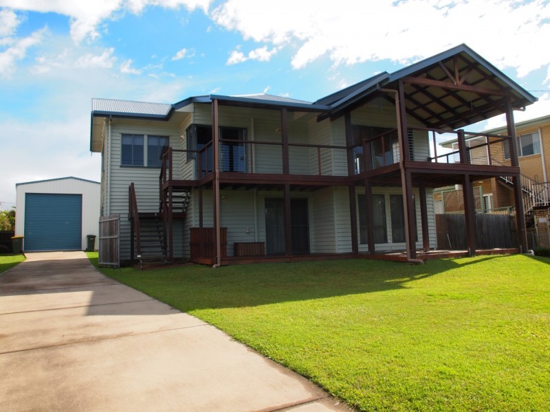 195 Charlton Esplanade, Point Vernon QLD 4655