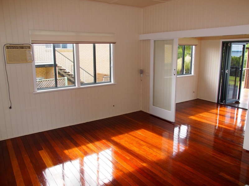 195 Charlton Esplanade, Point Vernon QLD 4655