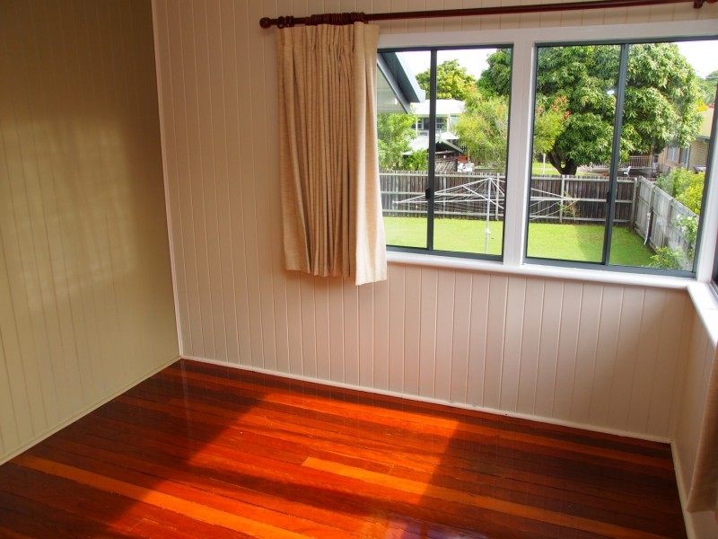 195 Charlton Esplanade, Point Vernon QLD 4655