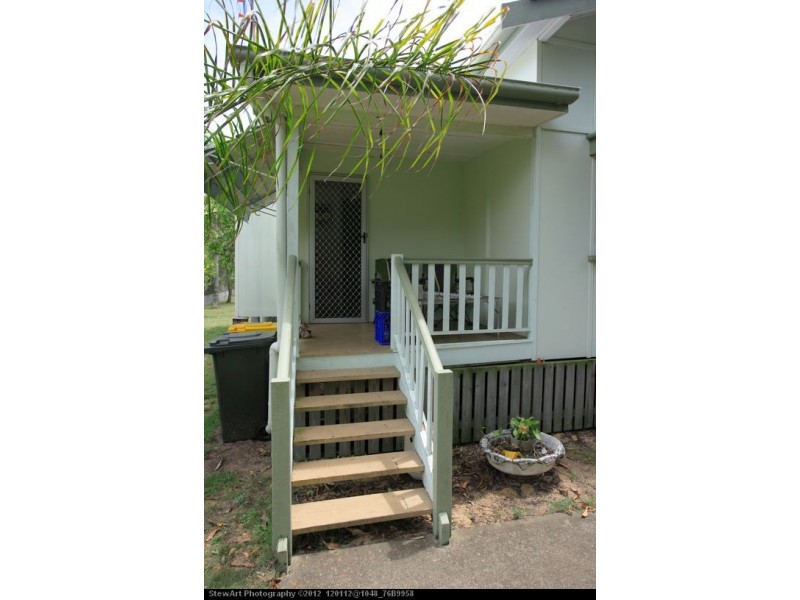178 Cypress Street, Urangan QLD 4655