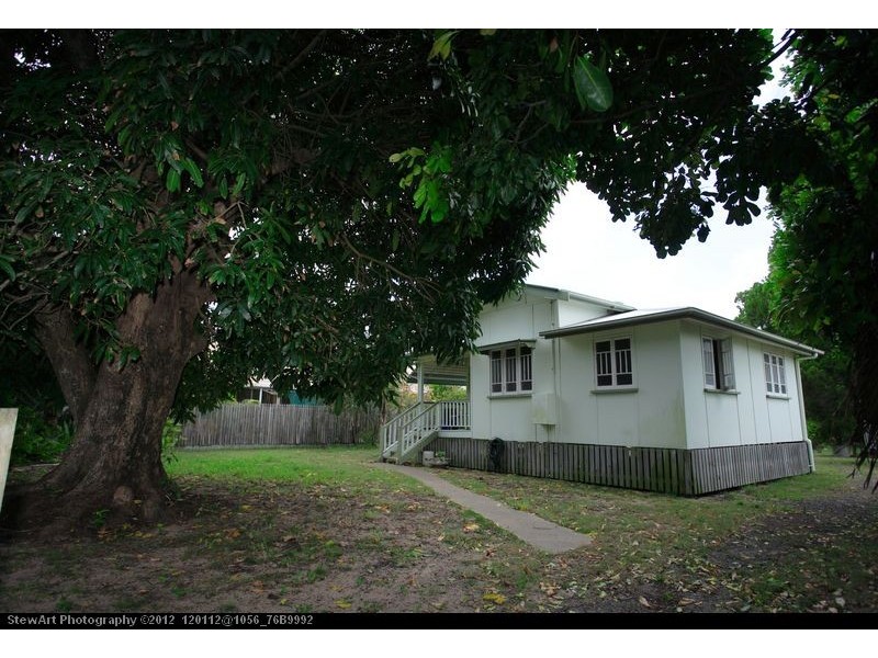 178 Cypress Street, Urangan QLD 4655