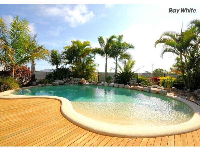 6 Baunfiend Court, Urraween QLD 4655