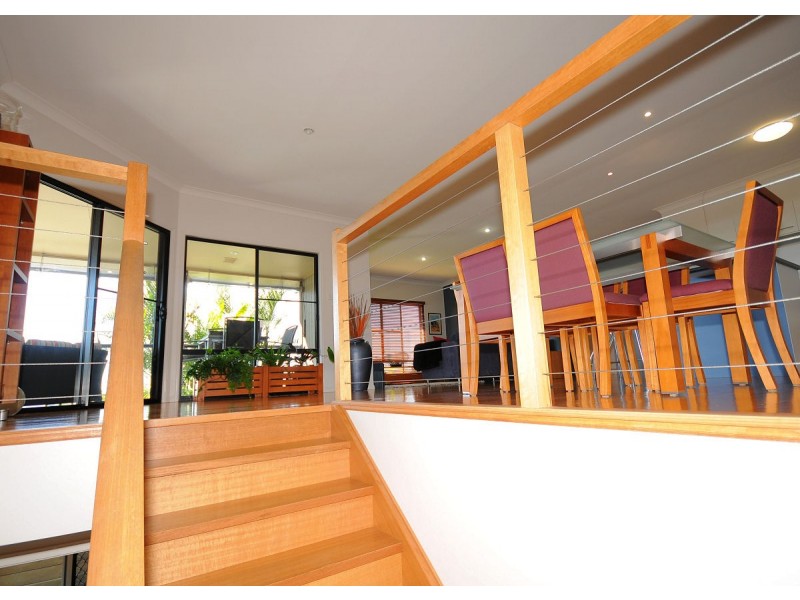 6 Baunfiend Court, Urraween QLD 4655