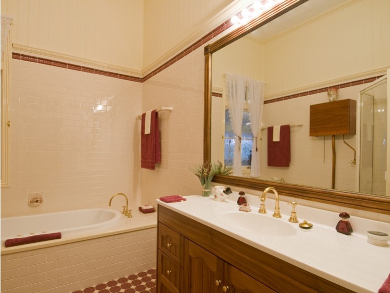 1208 Burrum Heads Road, Burrum River QLD 4659