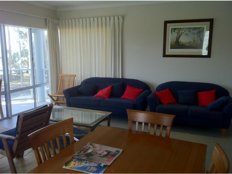 5/320 Charlton Esplanade, Scarness QLD 4655