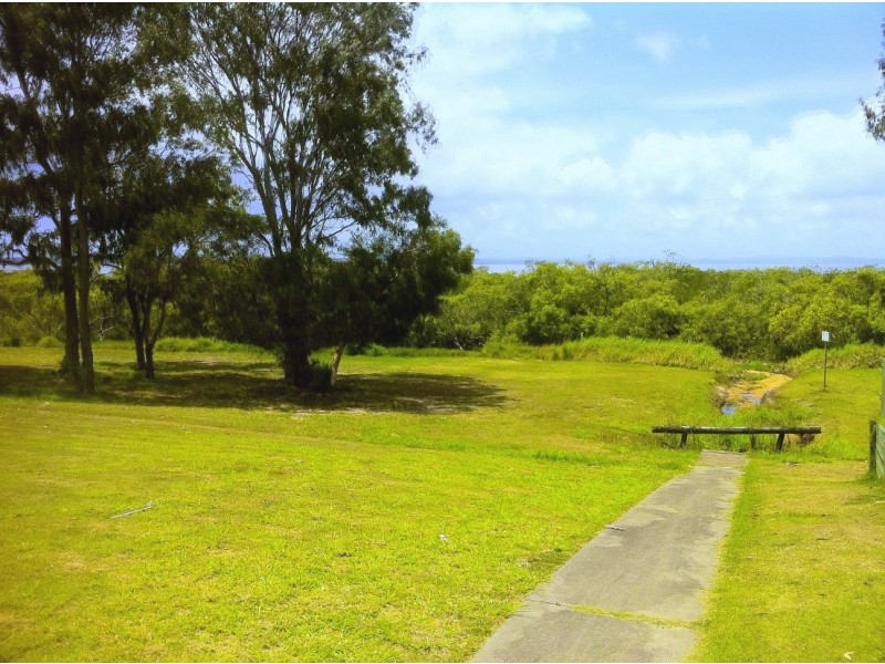 14 Satinay Street, Hervey Bay QLD 4655