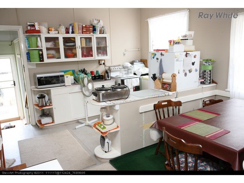 24 Tavistock Street, Torquay QLD 4655