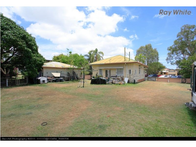 24 Tavistock Street, Torquay QLD 4655