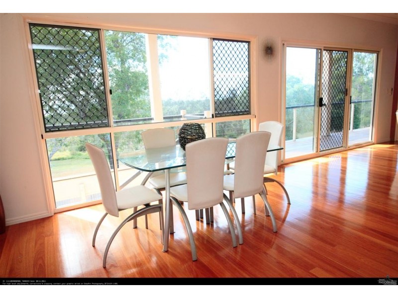 20 Foreshore Drive, Urangan QLD 4655