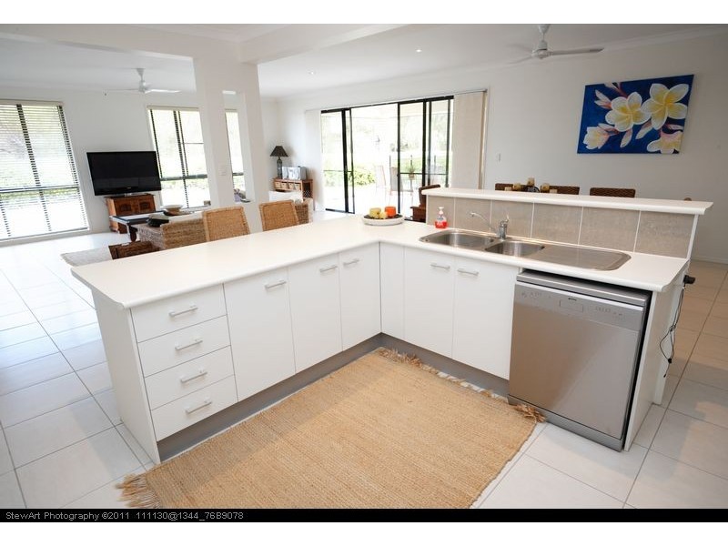 44 Swan View Court, Toogoom QLD 4655