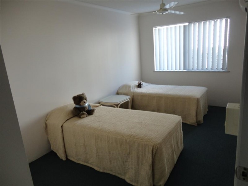 3/458 Charlton Esplanade, Torquay QLD 4655