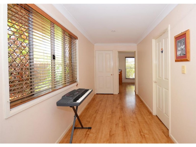 1 Honeysuckle Avenue, Kawungan QLD 4655
