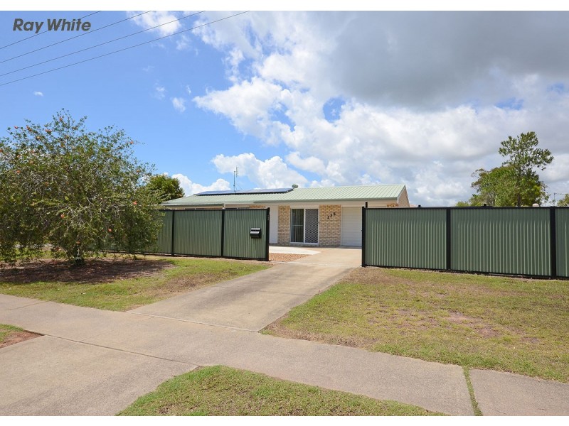 135 Exeter Street, Torquay QLD 4655