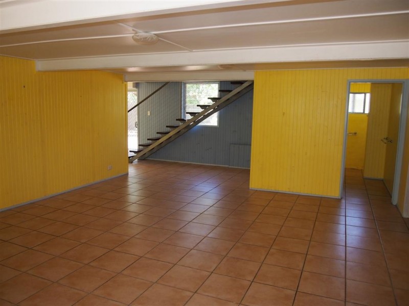 532 Charlton Esplanade, Urangan QLD 4655
